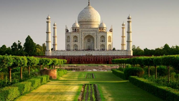 A Journey to the Jewel of India: The Taj Mahal