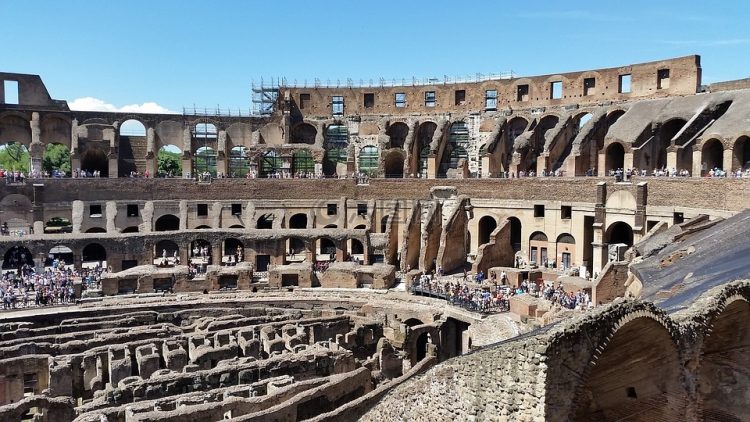 Exploring the Rich History and Culture of the Roman Arena in Italy