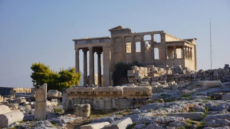 The Magnificence of the Acropolis: A Journey through History and Culture